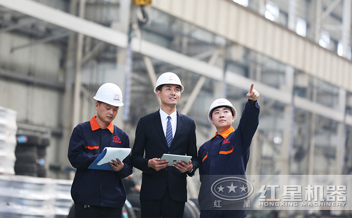 專業(yè)選型指導(dǎo)，每小時300噸鵝卵石移動制沙機(jī)等您來 