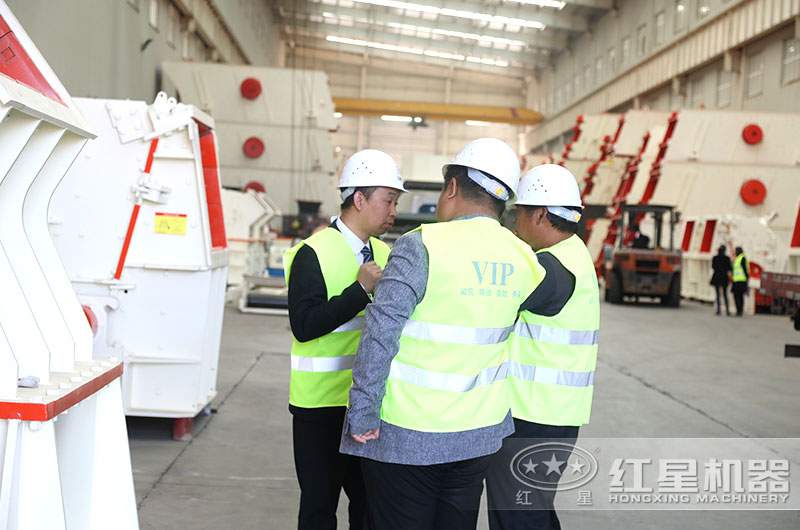 1214反擊破客戶到場參觀，了解性能